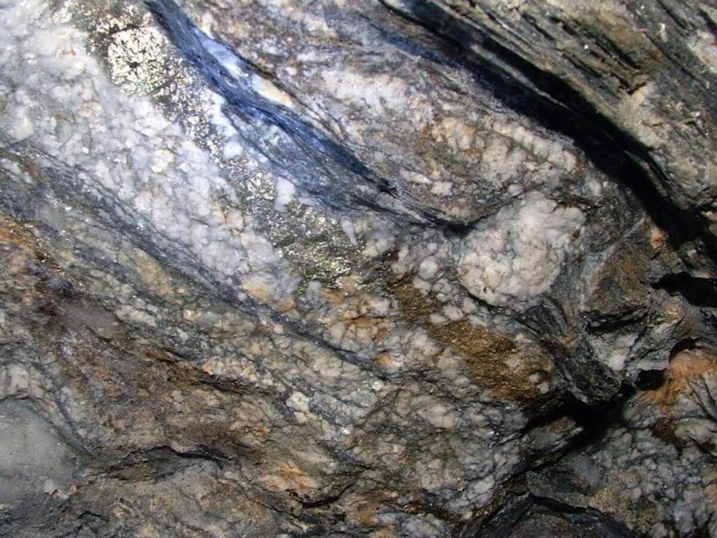 roccia con rame in Val Venosta Foto Thomas Koch Waldner